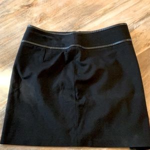 White House Black Market black lined faux wrap skirt faux leather trim size 12